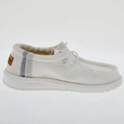 HeydudeHey Dude Youth Wally Natural White 9 HeydudeHey Dude Youth Wally Natural White -Ariat Sales Store 130130160 05