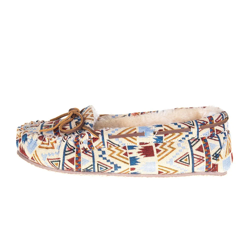 Women's Minnetonka Cally Cream Mosaic Casual 3 Women's Minnetonka Cally Cream Mosaic Casual - Image 3