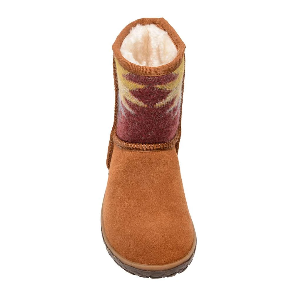 Minnetonka Women`s Tali Brown/Multi Boot 2 Minnetonka Women`s Tali Brown/Multi Boot - Image 2