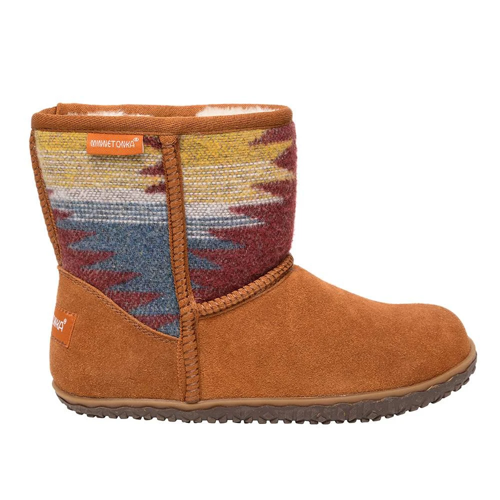 Minnetonka Women`s Tali Brown/Multi Boot 4 Minnetonka Women`s Tali Brown/Multi Boot - Image 4